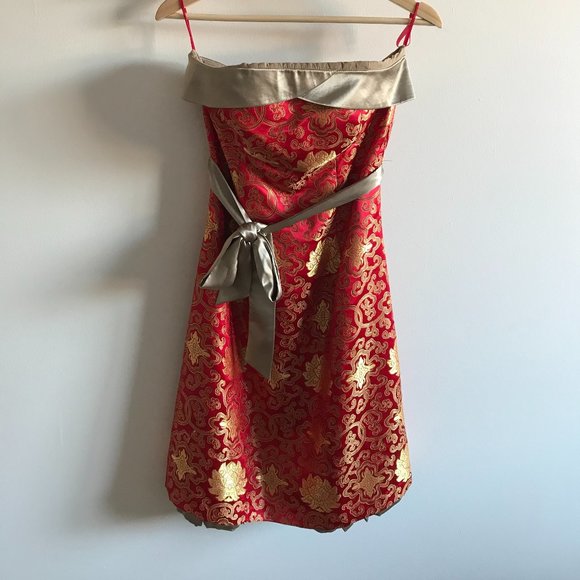 Strapless, red and gold dress - Picture 1 of 4